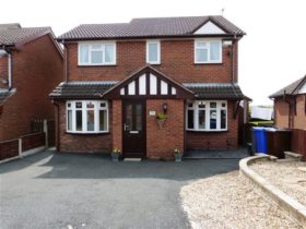 4 bedroom Detached for sale